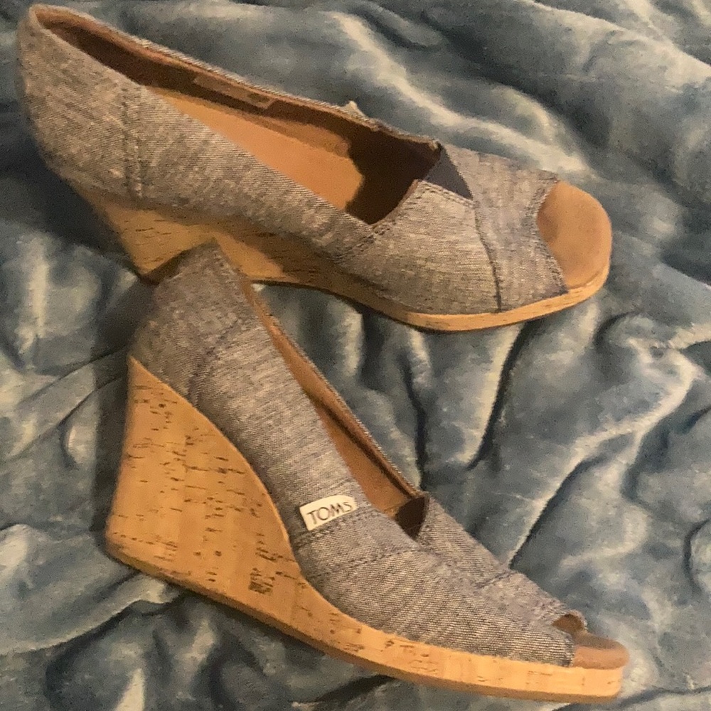 Tom’s denim wedges